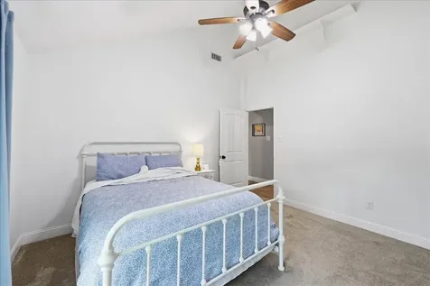 330 W Pineshadows Drive Sour Lake TX 77659