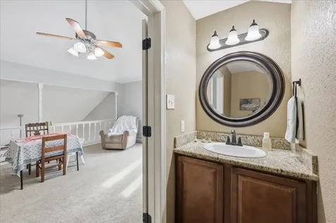 330 W Pineshadows Drive Sour Lake TX 77659