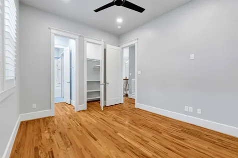 612 Rutland Street Houston TX 77007