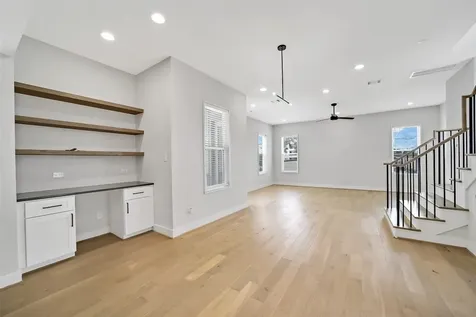 2206 Lou Ellen Lane C Houston TX 77018