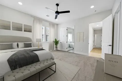 2206 Lou Ellen Lane C Houston TX 77018