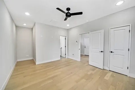 2206 Lou Ellen Lane C Houston TX 77018