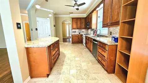 3121 English Oaks Boulevard Pearland TX 77584