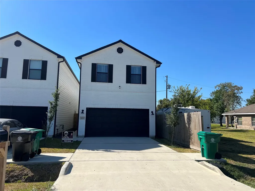 6211 Fairchild Street Houston TX 77028