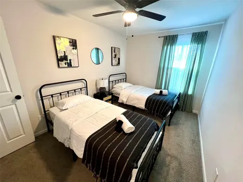 6211 Fairchild Street Houston TX 77028