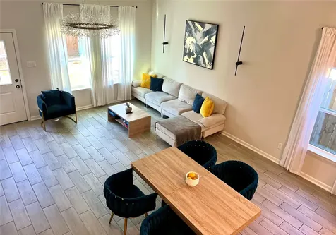 6211 Fairchild Street Houston TX 77028
