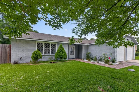 1114 Cable Way Crosby TX 77532