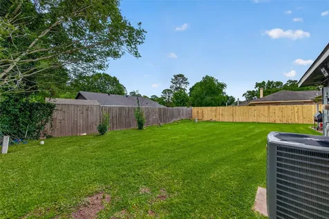 1114 Cable Way Crosby TX 77532