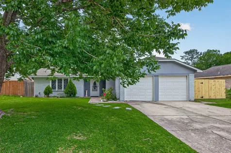 1114 Cable Way Crosby TX 77532