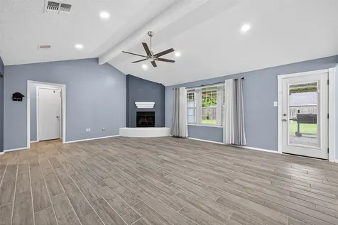 1114 Cable Way Crosby TX 77532