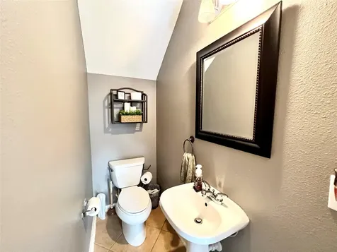 2225 Naomi Street Houston TX 77054