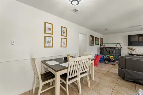 12127 Glenhollow Drive Houston TX 77048