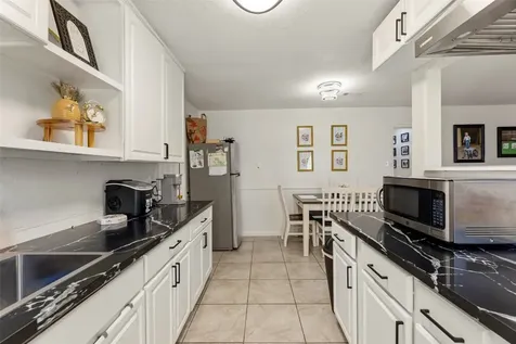12127 Glenhollow Drive Houston TX 77048