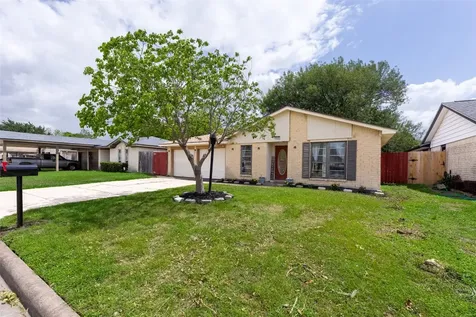 12127 Glenhollow Drive Houston TX 77048