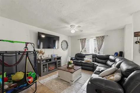 12127 Glenhollow Drive Houston TX 77048
