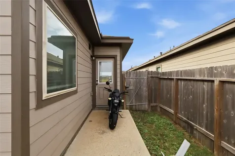 9938 Yanet Grove Lane Houston TX 77044