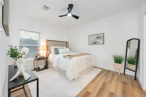 5811 Senior Street A Houston TX 77016