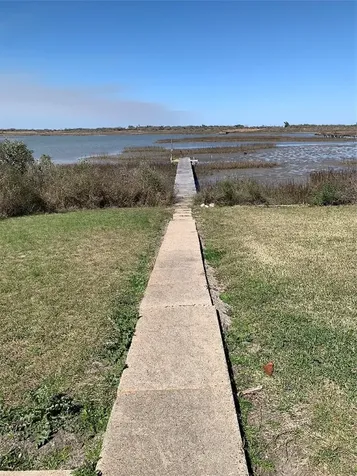 228 Speckled Trout Loop Palacios TX 77465
