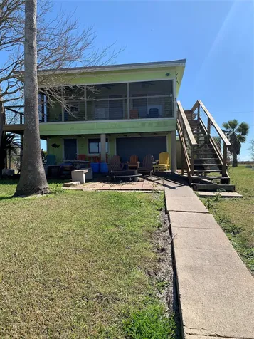 228 Speckled Trout Loop Palacios TX 77465