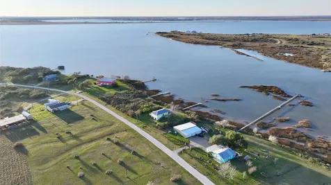 228 Speckled Trout Loop Palacios TX 77465