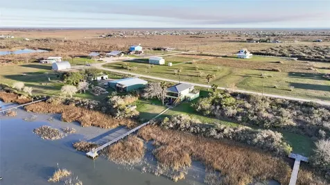228 Speckled Trout Loop Palacios TX 77465