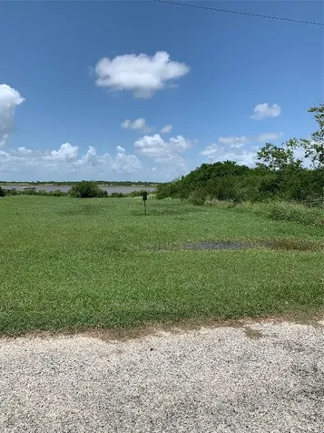 228 Speckled Trout Loop Palacios TX 77465