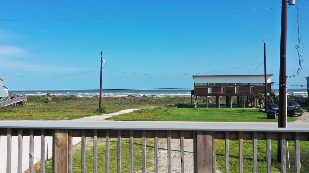 4539 Blue Water Highway Freeport TX 77541