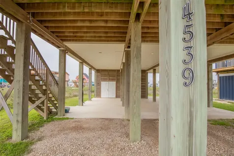 4539 Blue Water Highway Freeport TX 77541