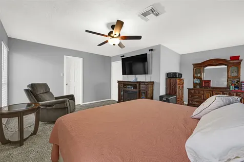 9026 Fairbloom Lane Houston TX 77040
