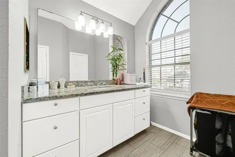 9026 Fairbloom Lane Houston TX 77040