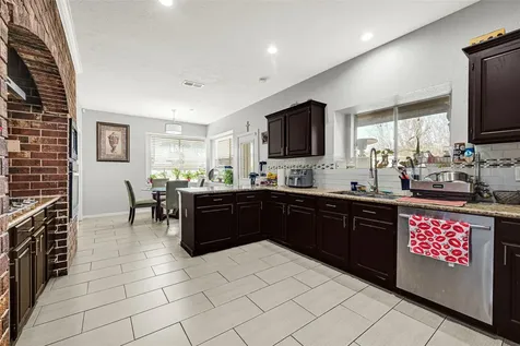 9026 Fairbloom Lane Houston TX 77040
