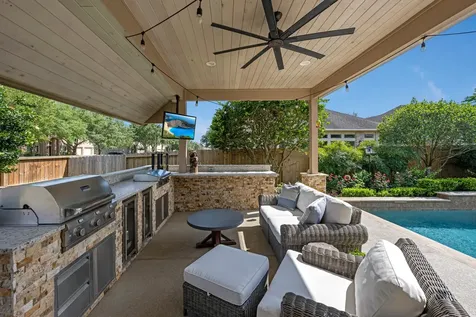 13502 Briar Rose Drive Pearland TX 77584