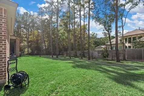 207 Ladner Court Willis TX 77318