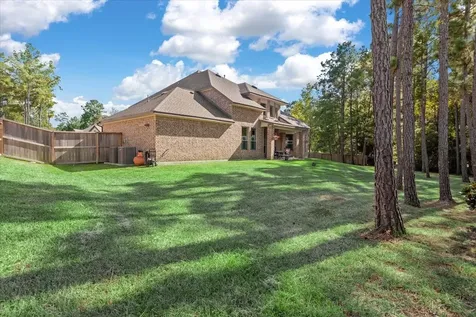 207 Ladner Court Willis TX 77318