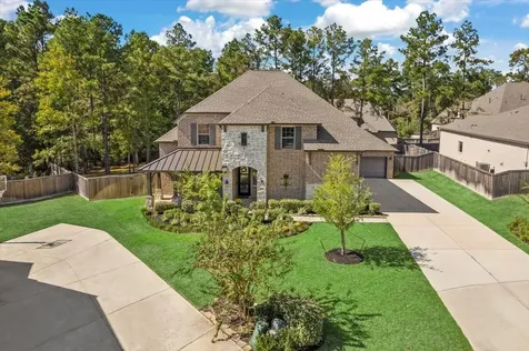 207 Ladner Court Willis TX 77318