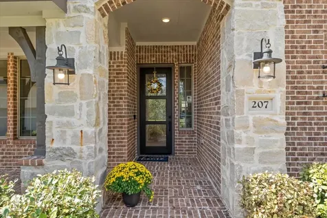 207 Ladner Court Willis TX 77318