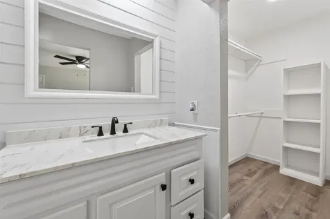 2714 Valley Forest Drive Missouri City TX 77489