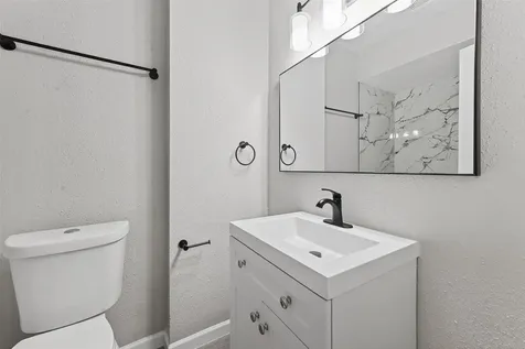 2714 Valley Forest Drive Missouri City TX 77489