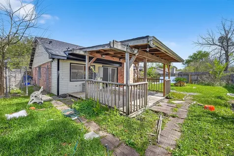 2714 Valley Forest Drive Missouri City TX 77489