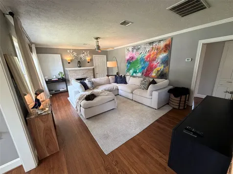 500 Fairbanks Street Houston TX 77009