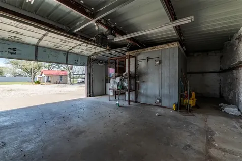 834 County Road 408 El Campo TX 77437