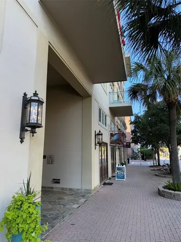 2208 Post Office Street 105 Galveston TX 77550