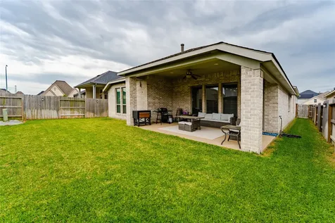 20430 Avelignese Way Tomball TX 77377