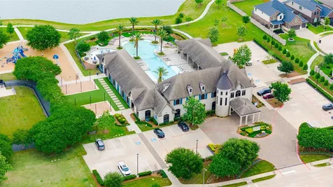 20430 Avelignese Way Tomball TX 77377