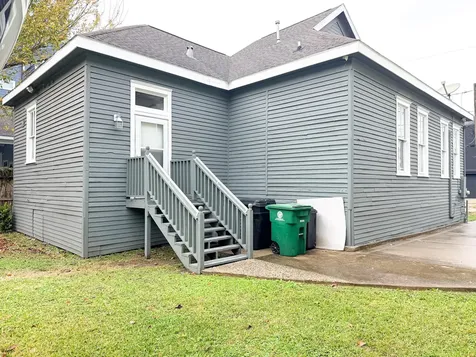 1613 Summer Street Houston TX 77007