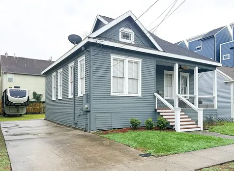1613 Summer Street Houston TX 77007