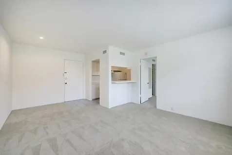 5353 Institute Lane 29 Houston TX 77005
