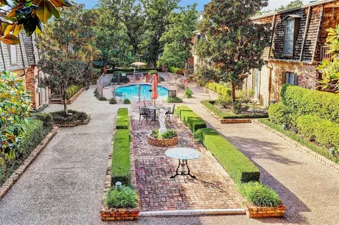 5353 Institute Lane 29 Houston TX 77005