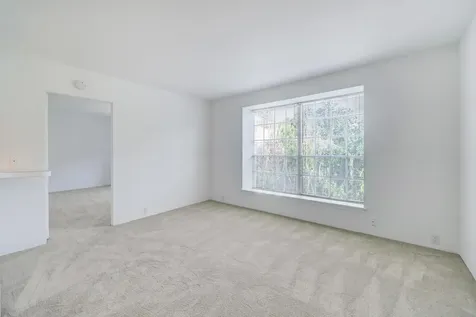 5353 Institute Lane 29 Houston TX 77005