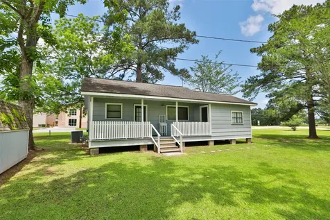 18419 Buddy Riley Boulevard Magnolia TX 77354